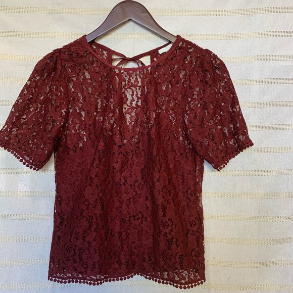 H&M Tops - 5/$25 H&M Maroon Lace Top